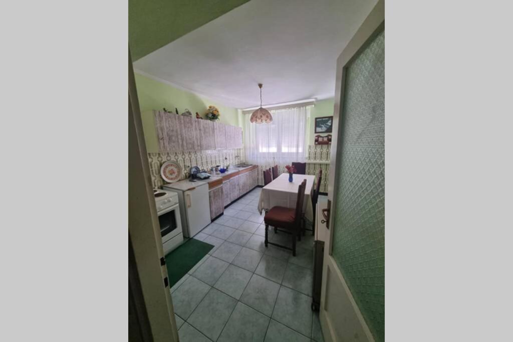 Apartment Madona Шибеник Екстер'єр фото