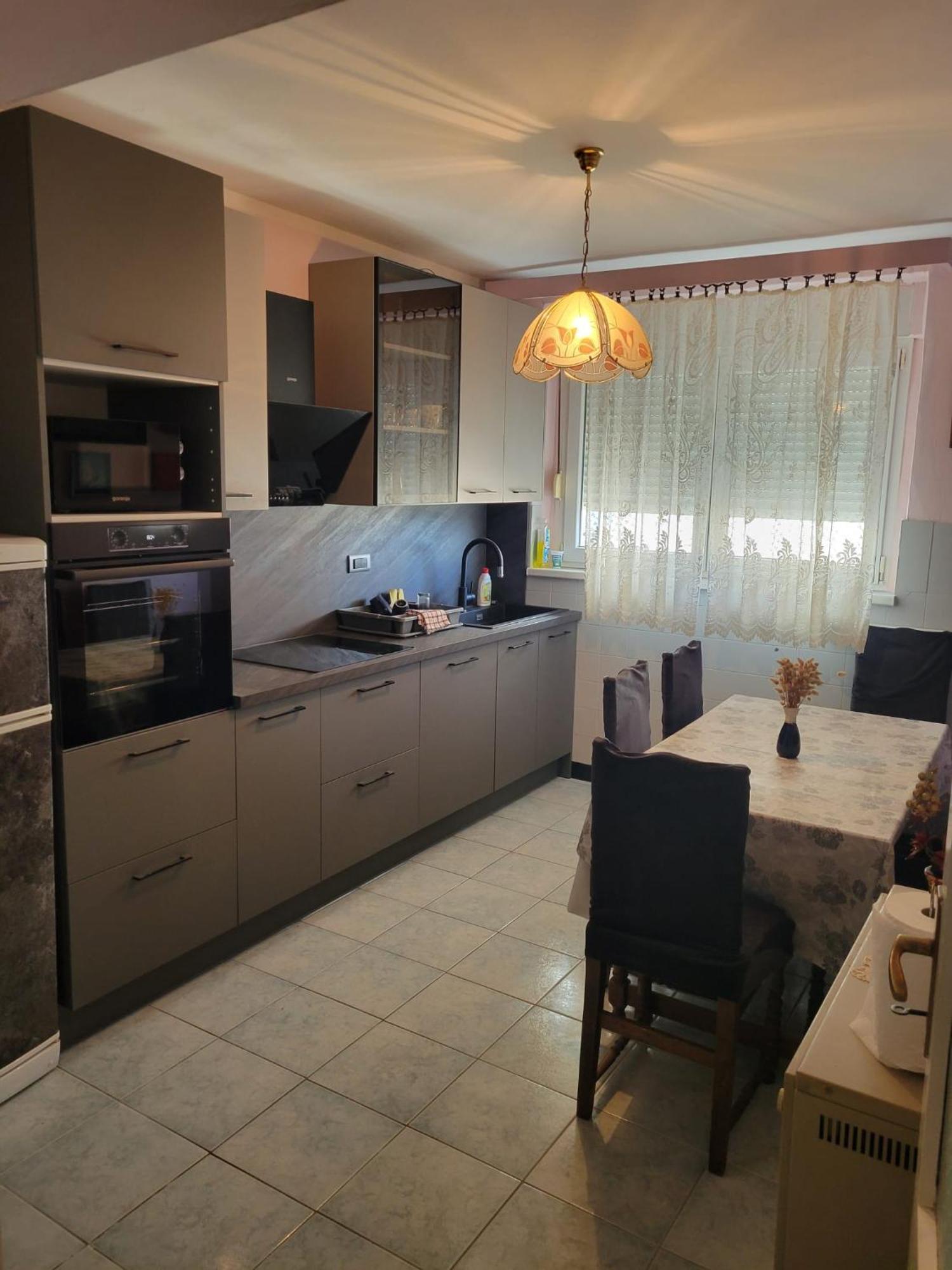 Apartment Madona Шибеник Екстер'єр фото